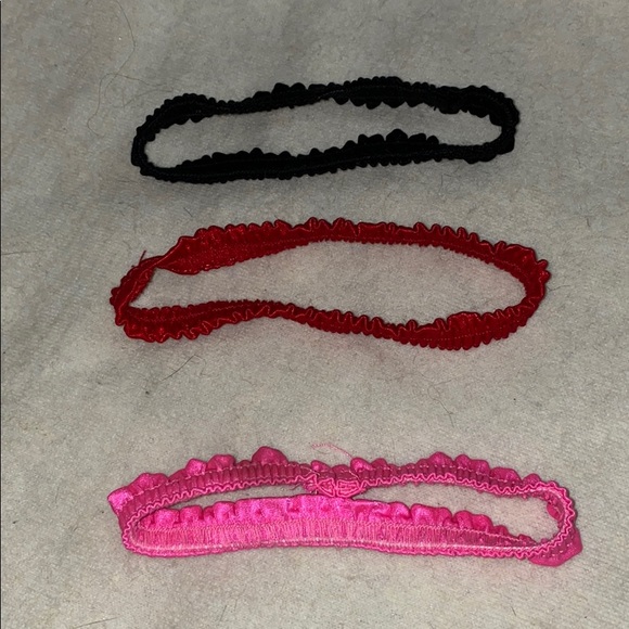 3 Simple garter belts - Picture 1 of 1